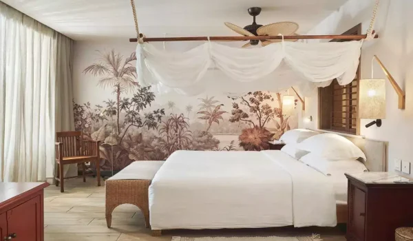 Paradise Cove Boutique