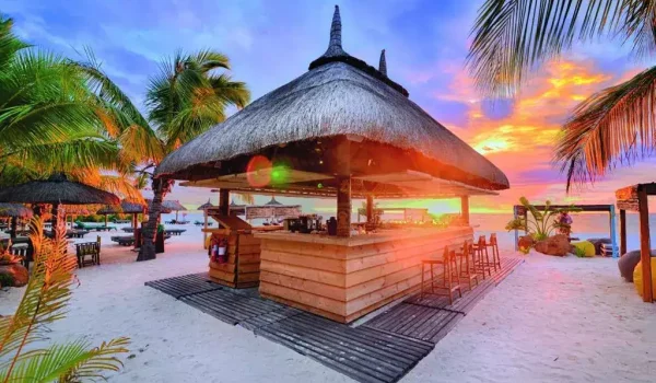 Dinarobin Beachcomber