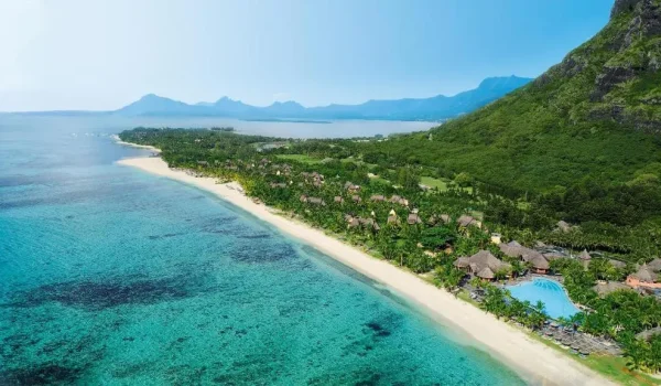 Dinarobin Beachcomber