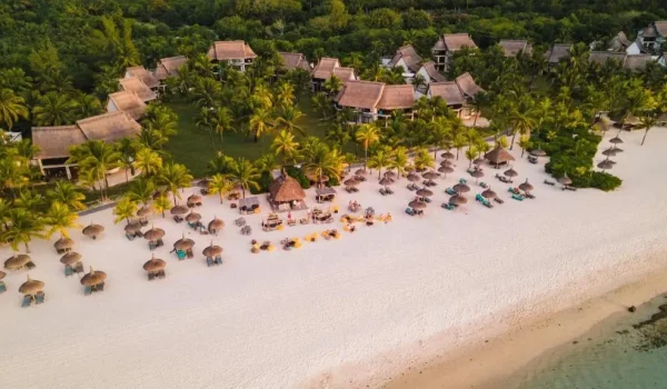 Dinarobin Beachcomber
