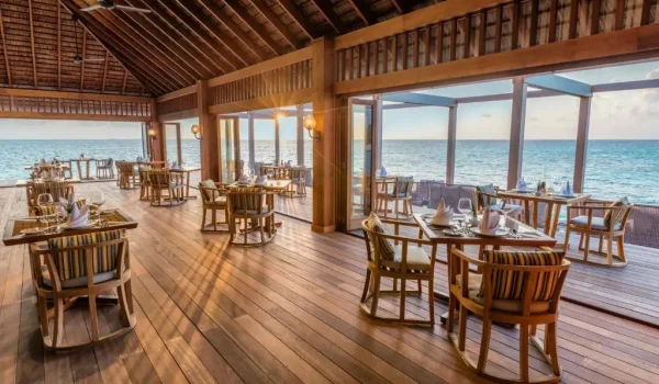 Hurawalhi Island Resort