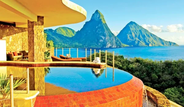 Jade Mountain Hotel bazén