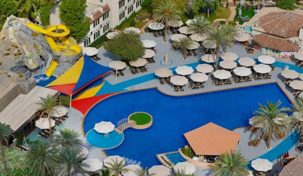Al Habtoor Grand Resort Bazén