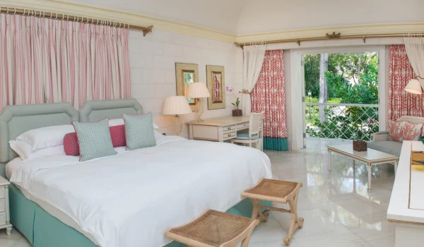 Sandy Lane Barbados ložnice pastel